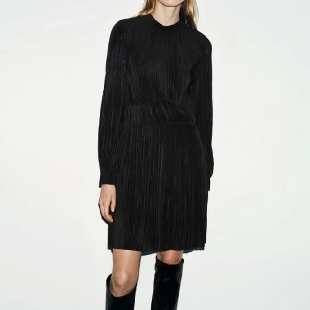 NWOT‎ ZARA Elegant Black Pleated Dress XL